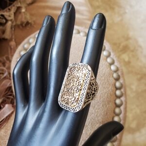 Ornate Filigree Two-Tone Statement Ring - Size 5